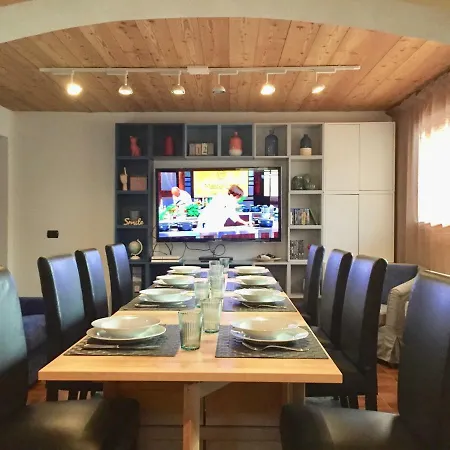 Chalet Bruna Vakantiehuis Temù